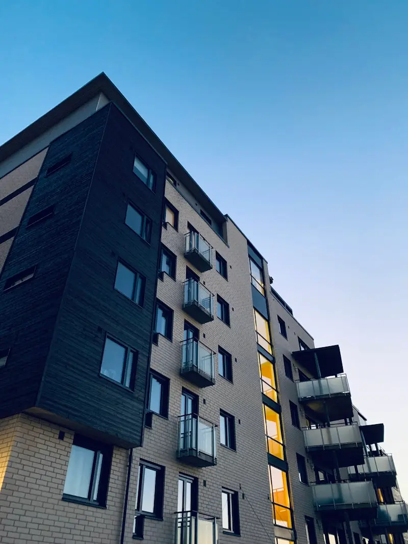 Ley 21.442: el seguro obligatorio que su condominio ya debe tener